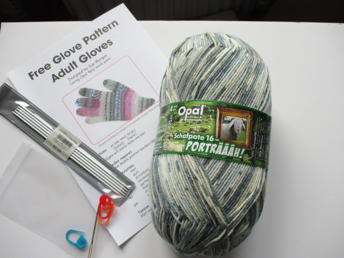 Glove Knitting Kit