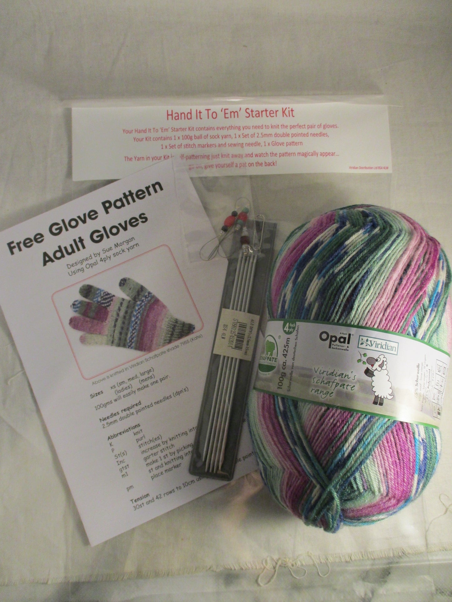 Hand It To 'Em - Starter Glove Knitting Kit