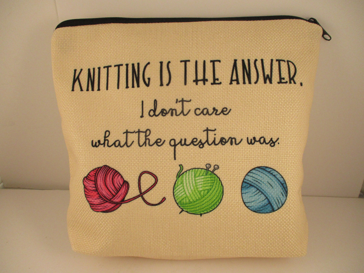 Knitters bag - Knitting is the answer