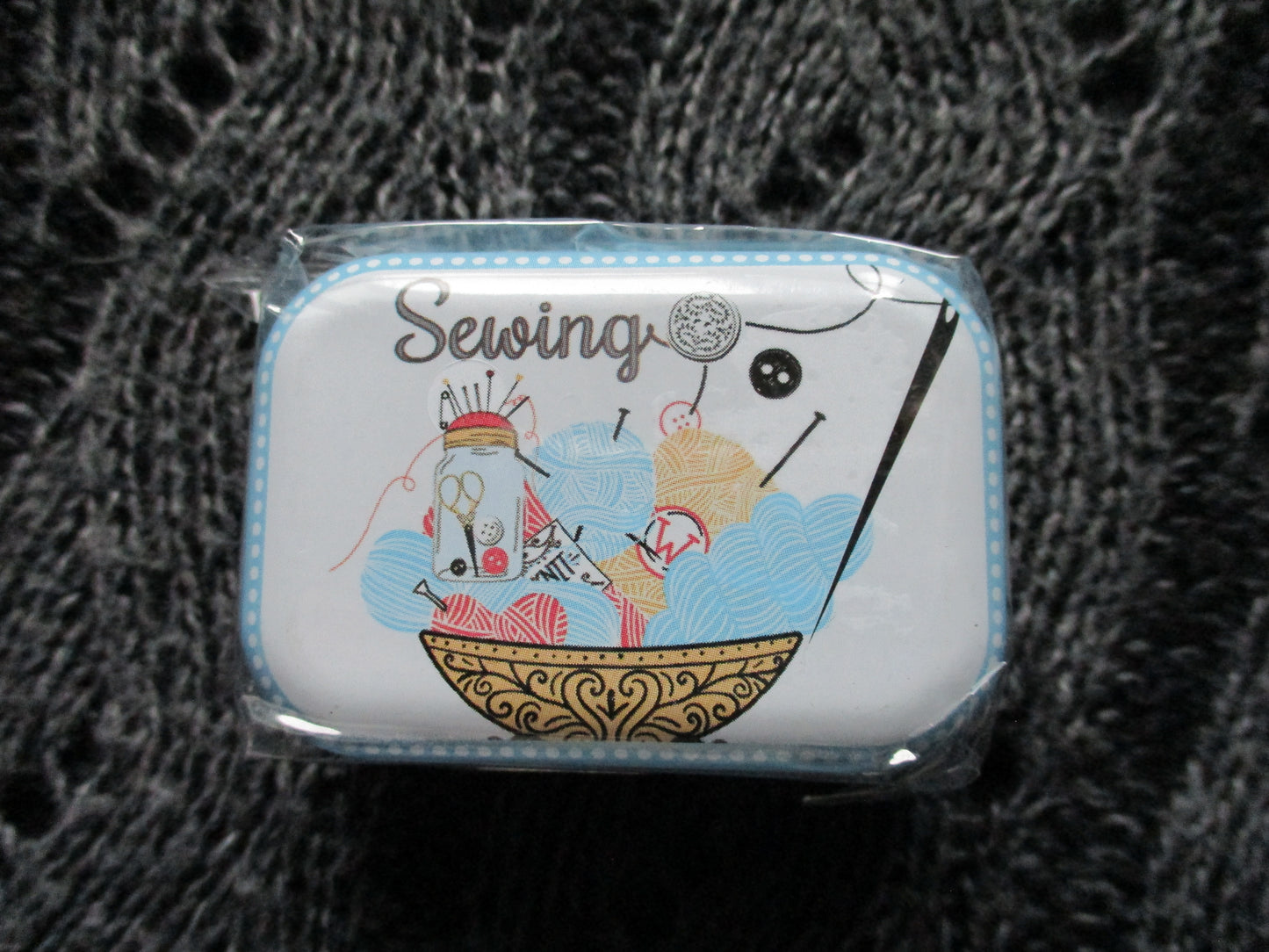 Craft Tins - Sewing themed