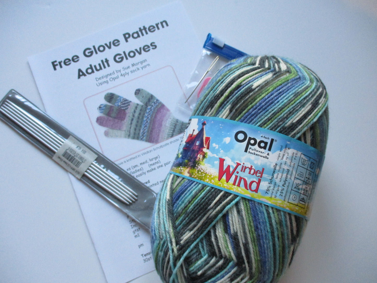 Hand It To 'Em - Starter Glove Knitting Kit